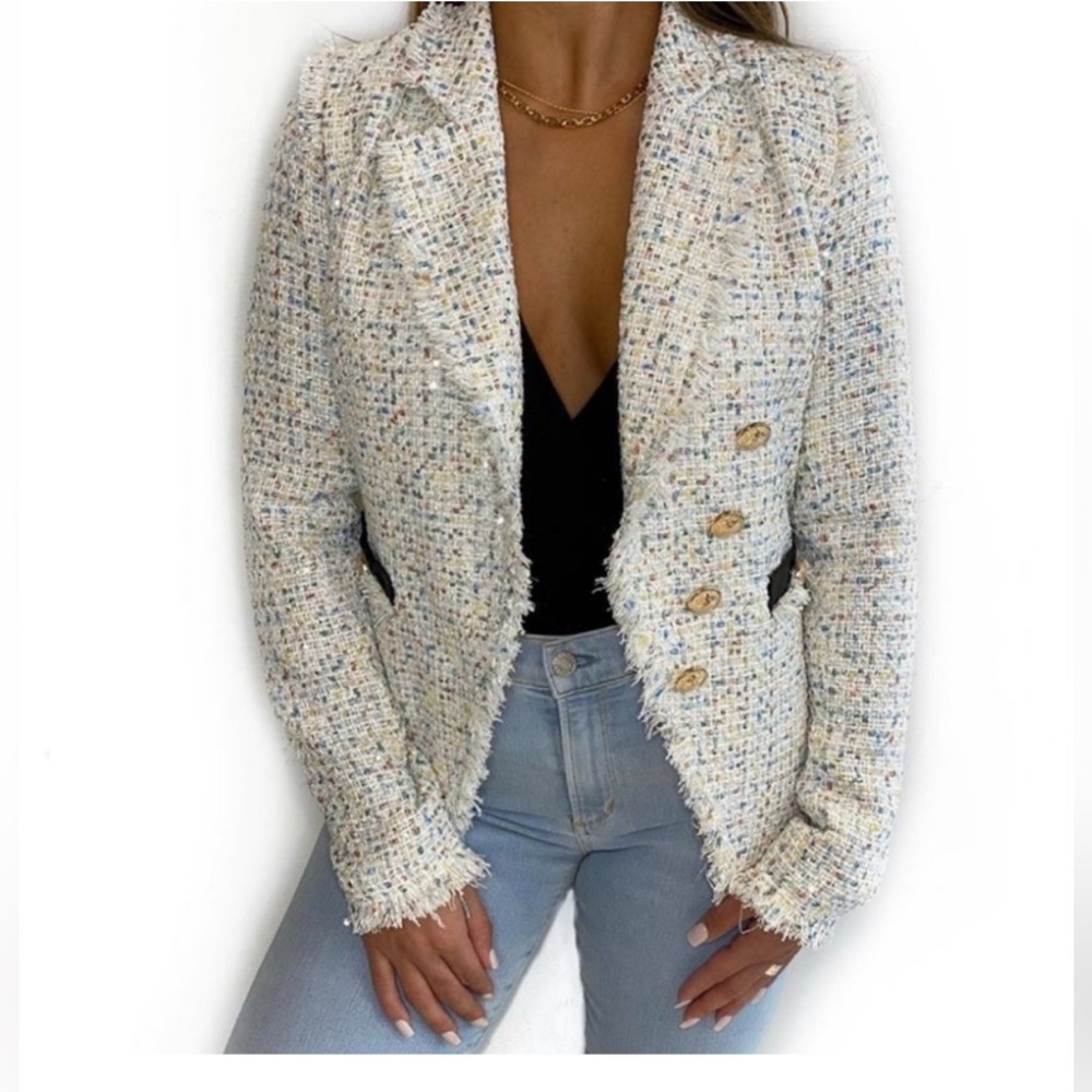 Walter Baker Multicolor Tweed Notch Lapel
Blazer Size Small with Gold Buttons